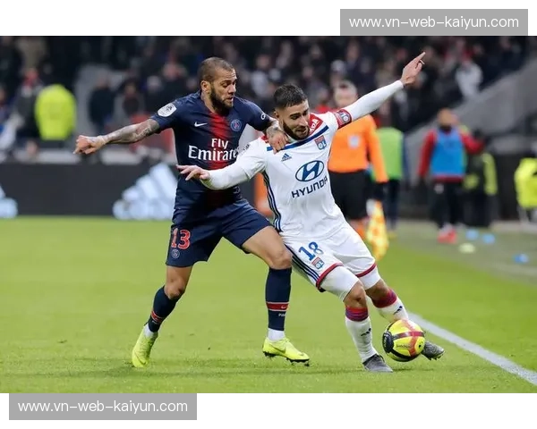 里昂对决比锡达斯:一场颠覆想象的欧联恩怨情仇 里昂对决比锡达斯:一场颠覆想象的欧联恩怨情仇